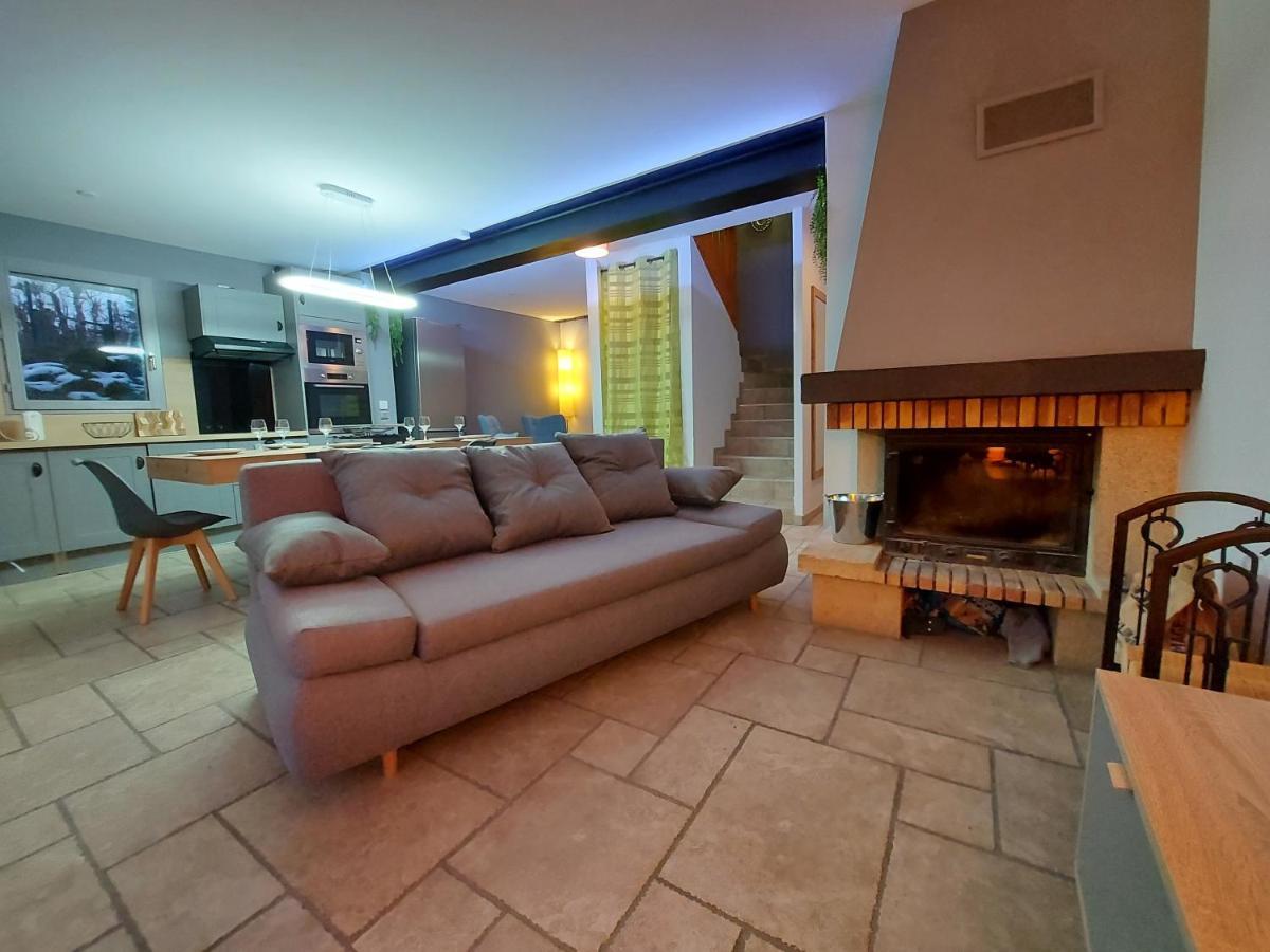 Entre Lac Et Montagne, Chaleureuse Maison 3 Pieces Avec Tres Belle Vue Lac D'Annecy. Terrasse, Jardin, Parking, Cheminee, Barbecue …. Сен-Жорьо Екстериор снимка