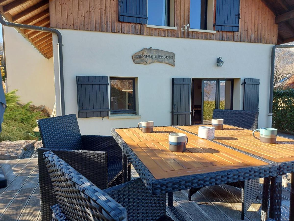 Entre Lac Et Montagne, Chaleureuse Maison 3 Pieces Avec Tres Belle Vue Lac D'Annecy. Terrasse, Jardin, Parking, Cheminee, Barbecue …. Сен-Жорьо Екстериор снимка