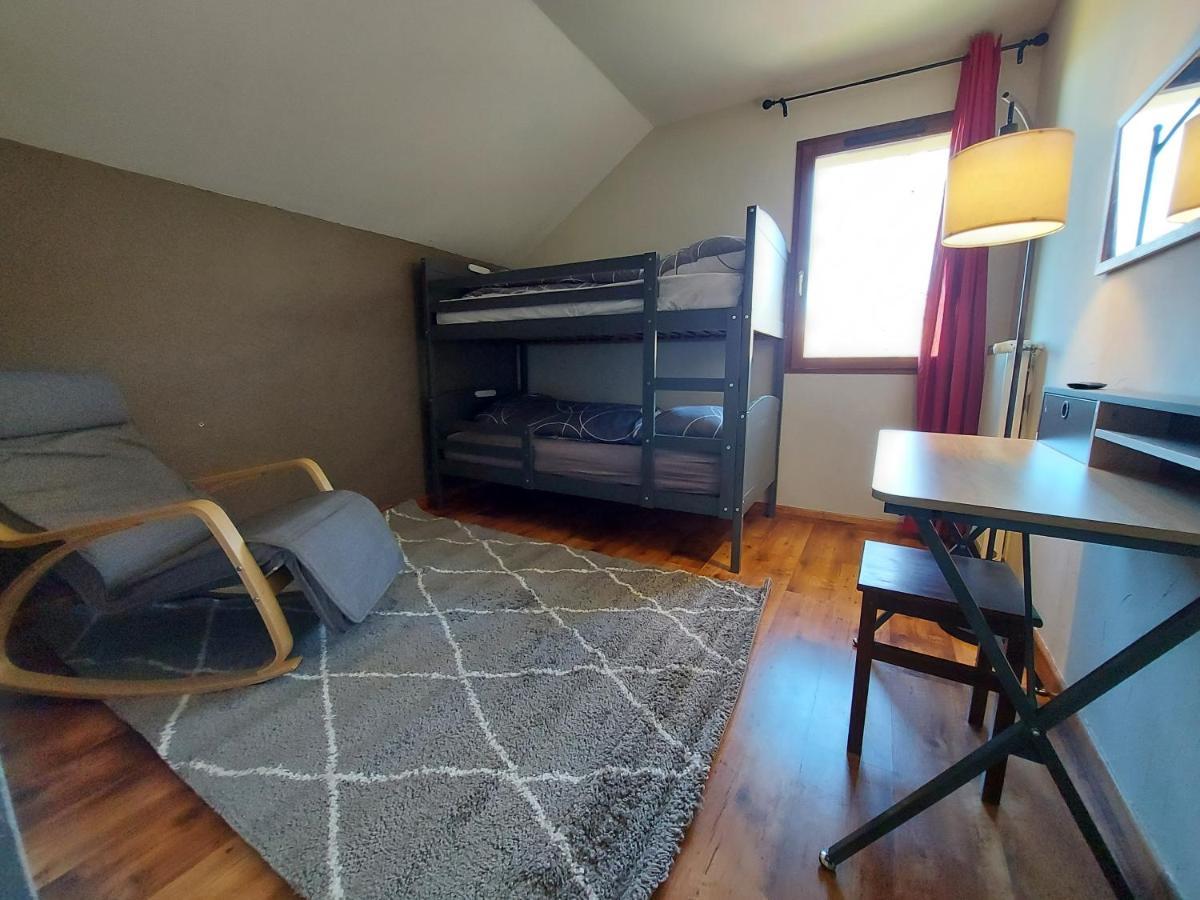 Entre Lac Et Montagne, Chaleureuse Maison 3 Pieces Avec Tres Belle Vue Lac D'Annecy. Terrasse, Jardin, Parking, Cheminee, Barbecue …. Сен-Жорьо Екстериор снимка