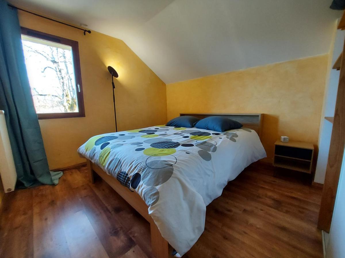 Entre Lac Et Montagne, Chaleureuse Maison 3 Pieces Avec Tres Belle Vue Lac D'Annecy. Terrasse, Jardin, Parking, Cheminee, Barbecue …. Сен-Жорьо Екстериор снимка