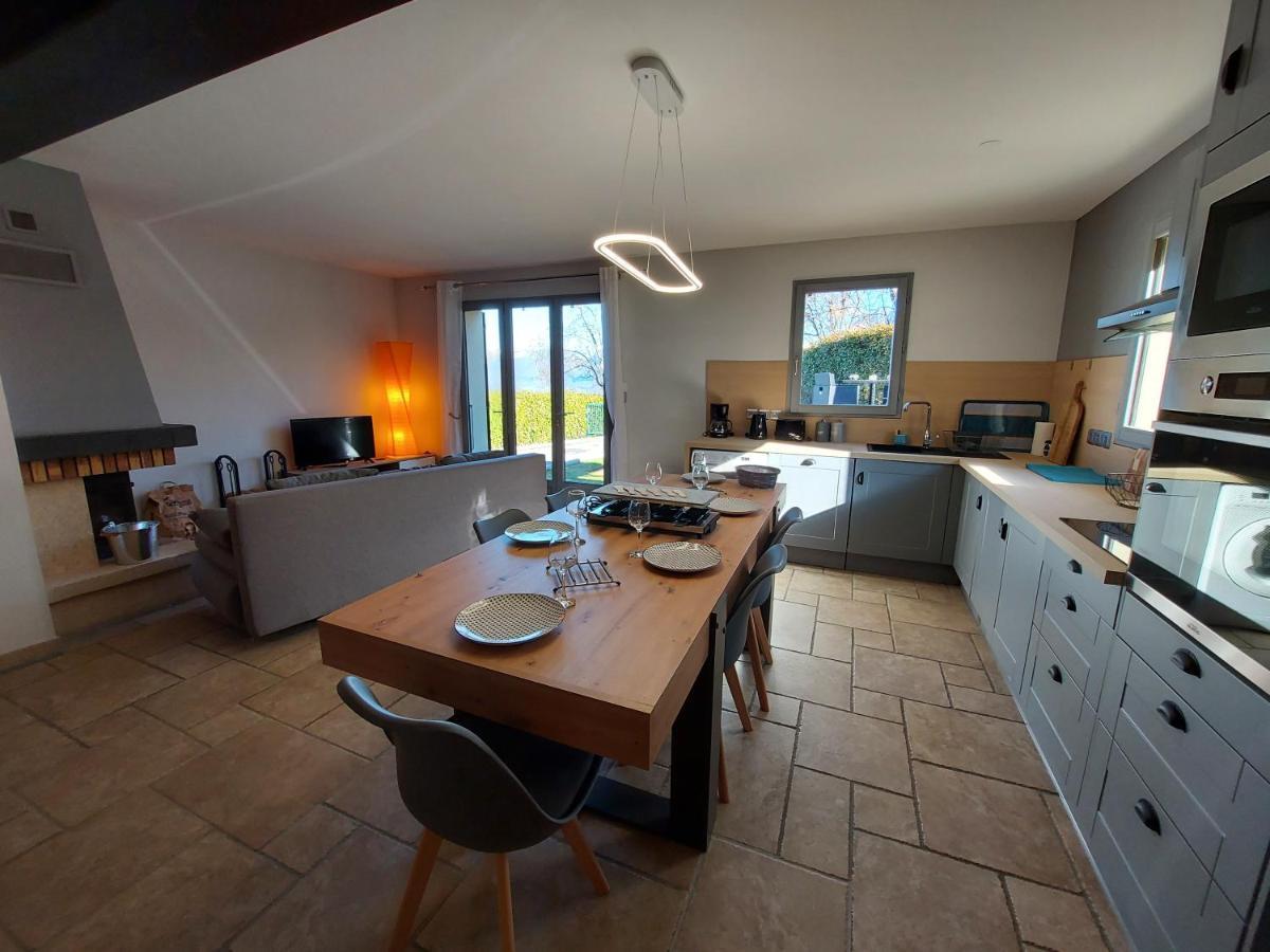 Entre Lac Et Montagne, Chaleureuse Maison 3 Pieces Avec Tres Belle Vue Lac D'Annecy. Terrasse, Jardin, Parking, Cheminee, Barbecue …. Сен-Жорьо Екстериор снимка