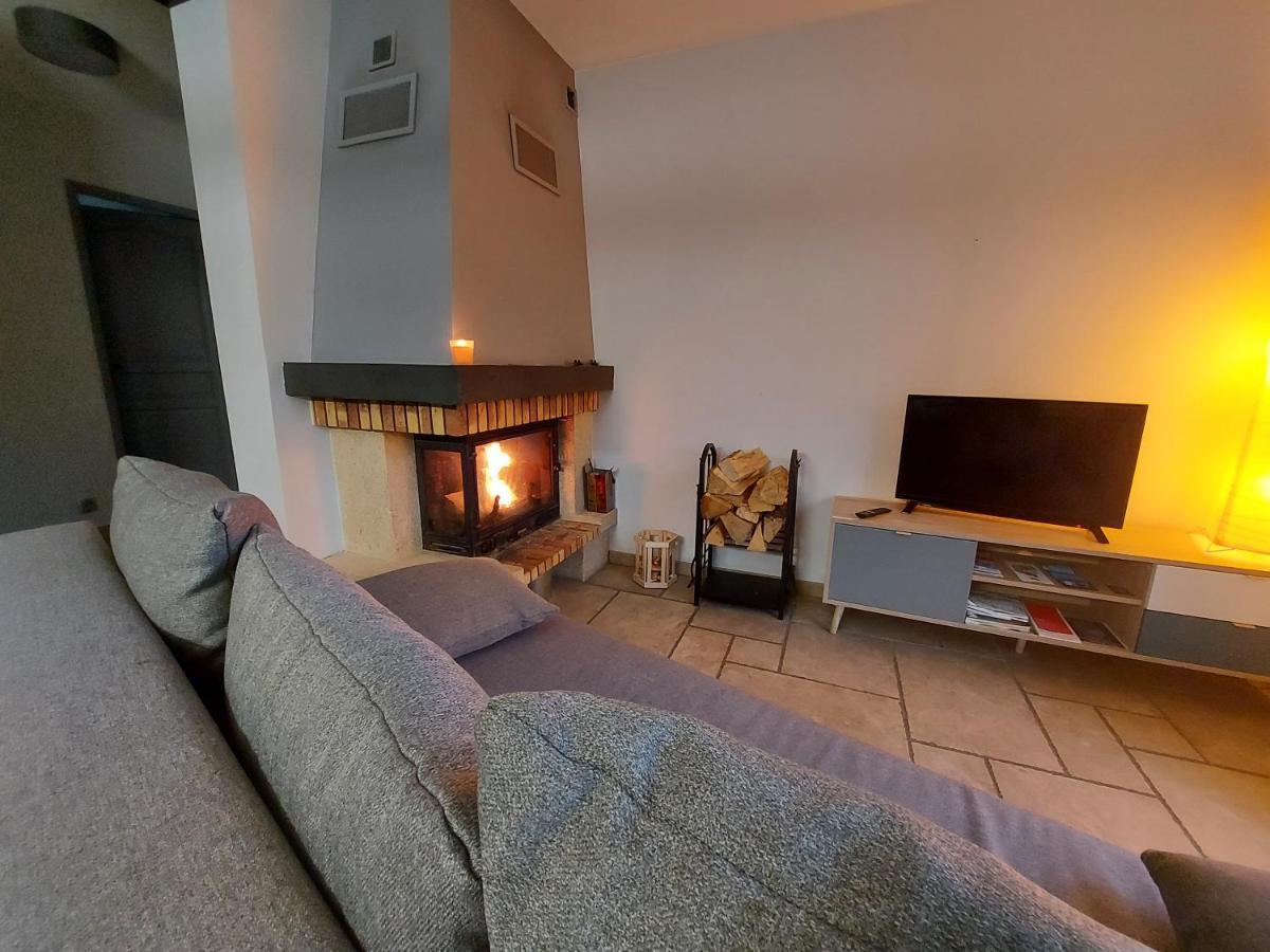 Entre Lac Et Montagne, Chaleureuse Maison 3 Pieces Avec Tres Belle Vue Lac D'Annecy. Terrasse, Jardin, Parking, Cheminee, Barbecue …. Сен-Жорьо Екстериор снимка