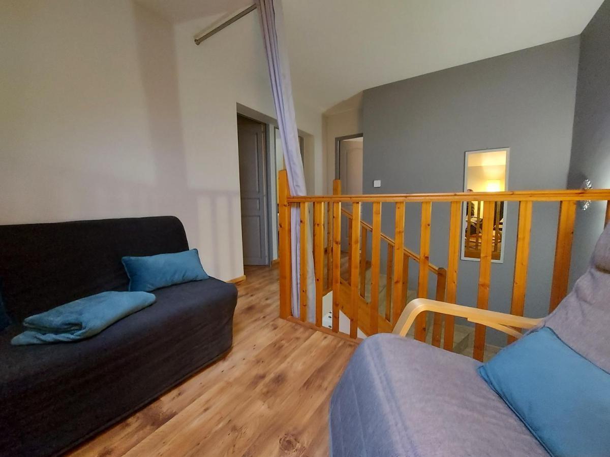 Entre Lac Et Montagne, Chaleureuse Maison 3 Pieces Avec Tres Belle Vue Lac D'Annecy. Terrasse, Jardin, Parking, Cheminee, Barbecue …. Сен-Жорьо Екстериор снимка